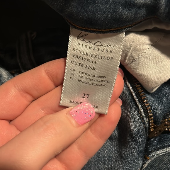 KanCan Signature Size 27 Jeans - Picture 6 of 9